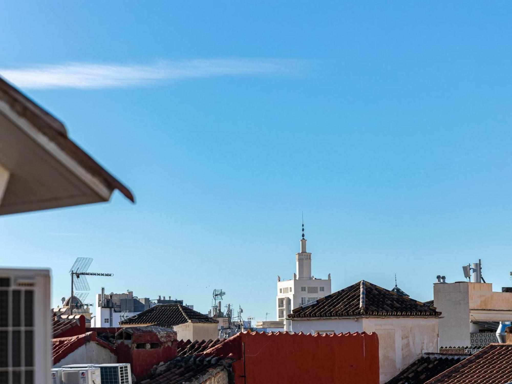 H2M Lazcano With Sunny Terrace In Old Town Malaga Exterior photo